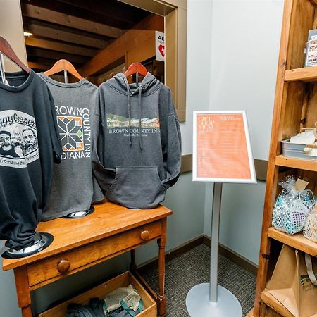 Brown County Inn Нашвил Екстериор снимка