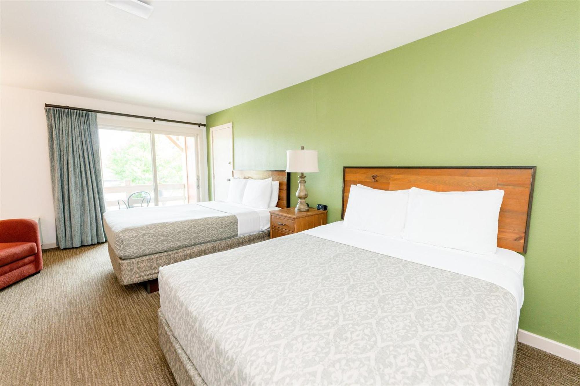Brown County Inn Нашвил Екстериор снимка