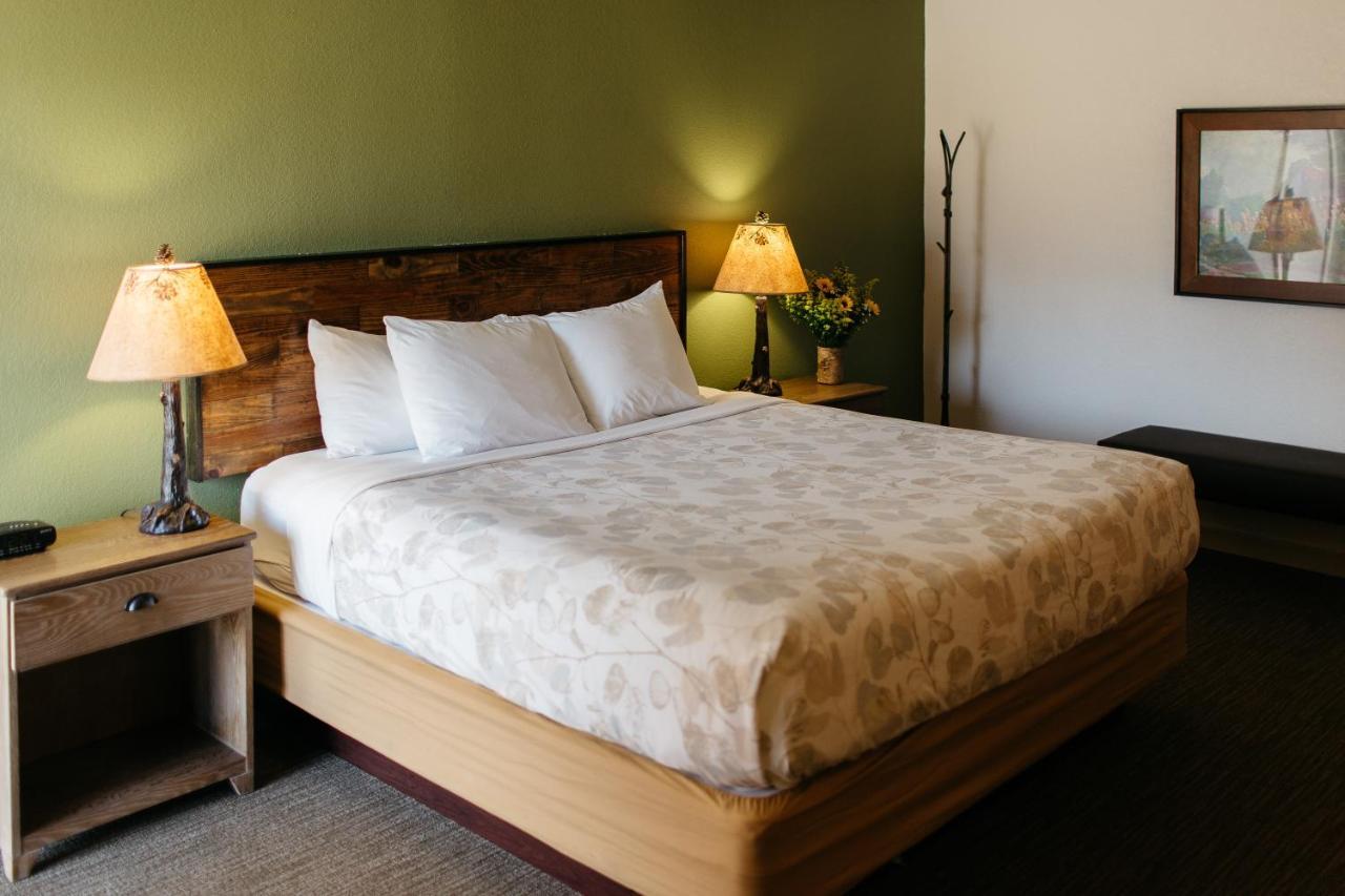 Brown County Inn Нашвил Екстериор снимка